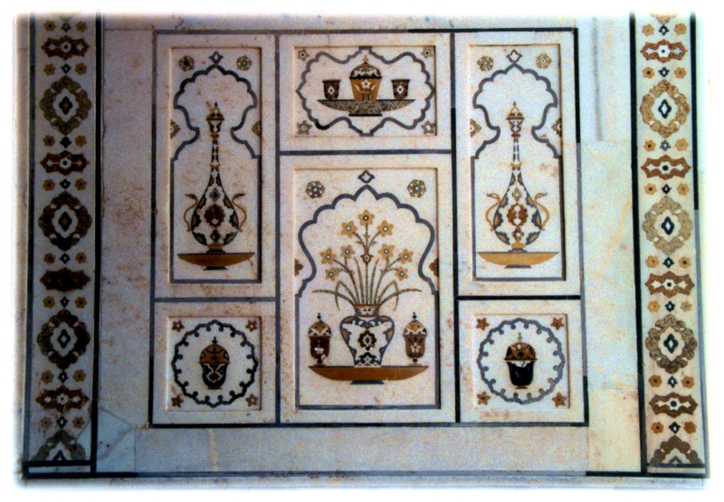 MarbleWork, Agra India.jpg